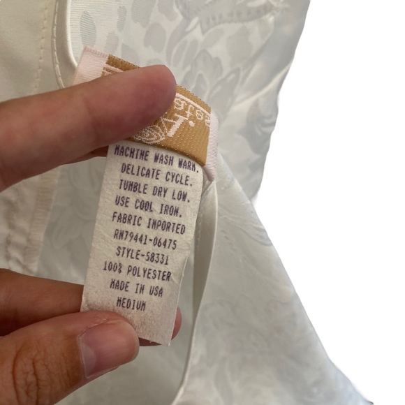 NWT L.A. Intimates Vintage White Satin Chemise Slip Low Back V-Neck Front Rose - Picture 6 of 6